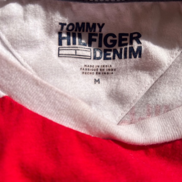 Tommy Hilfiger Tee Shirt - Picture 5 of 5